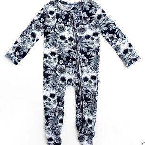 Bums and Roses (Little Bum Bums) Skeletons in the Closet Zippered Footie